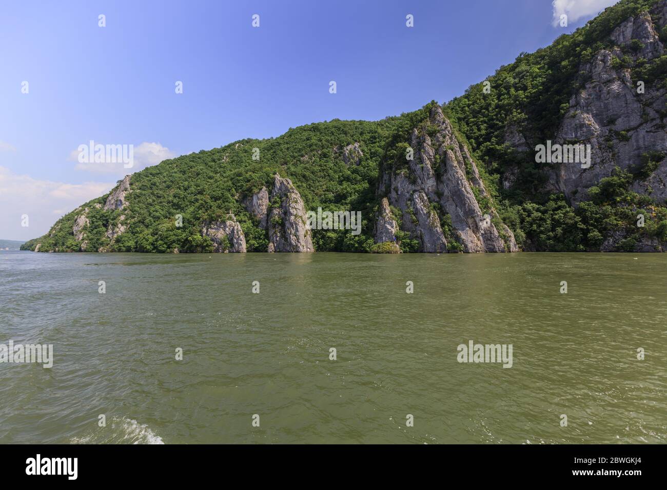 Schlucht an der Donau , das Eiserne Tor , Frühling Naturlandschaft , an der Ostserbische Grenze zu Rumänien, Europa Stockfoto