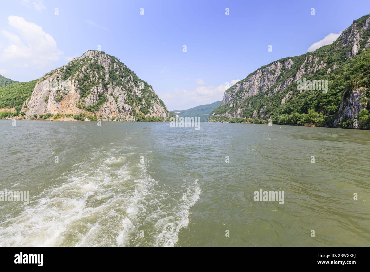 Schlucht an der Donau , das Eiserne Tor , Frühling Naturlandschaft , an der Ostserbische Grenze zu Rumänien, Europa Stockfoto