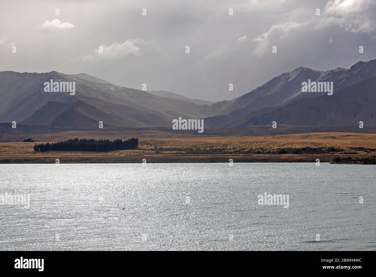 Blick über den Lake Tekapo von den Hängen des Mt John Stockfoto