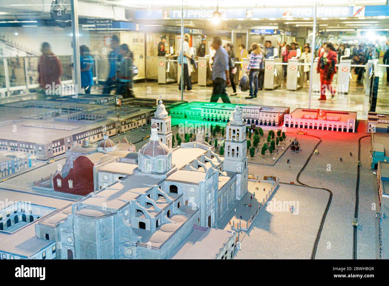 Mexico City,DF,D.F.,Ciudad de México,Federal District,Distrito Federal,Zona Rosa,Mexico City,U-Bahn,Zocalo Station, Stockfoto