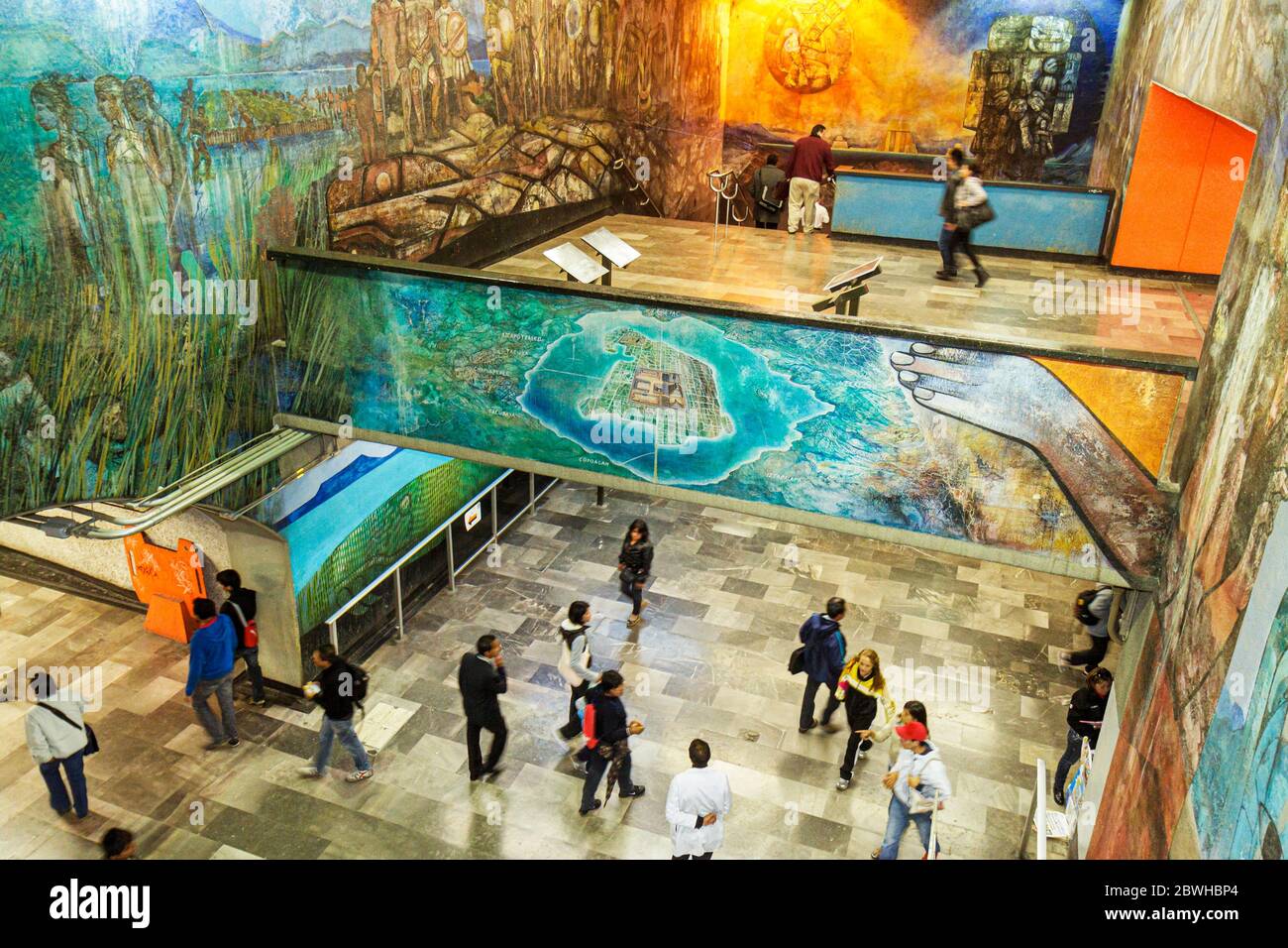 Mexico City,DF,D.F.,Ciudad de México,Federal District,Distrito Federal,Mexico City,U-Bahn,Tacubaya Station,Linie 1,H Stockfoto