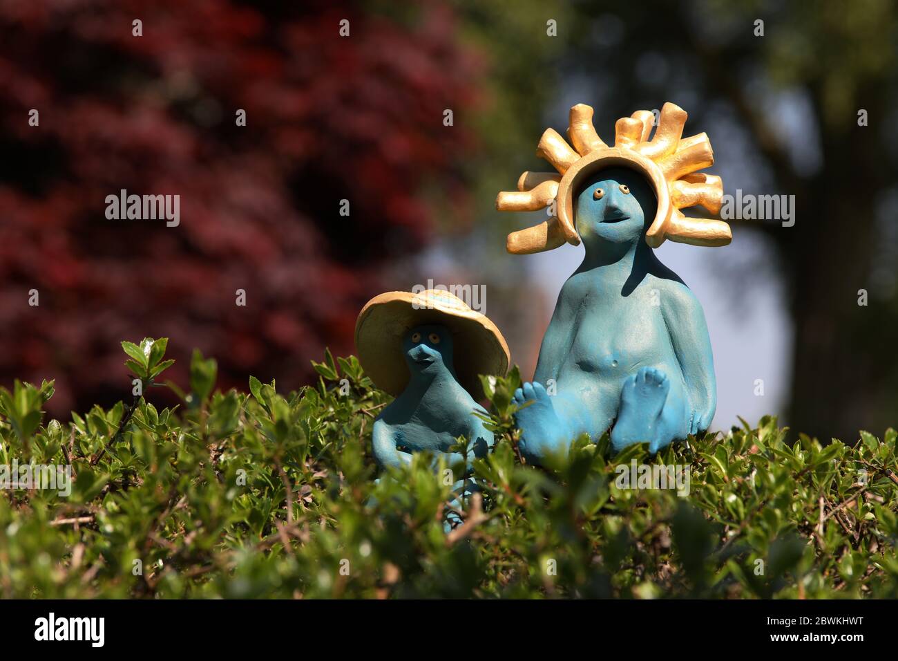 Blaue Göttin Familie entspannend Stockfoto