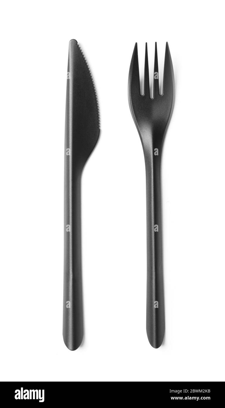 Schwarzes Kunststoffmesser und Gabel isoliert auf weißem Hintergrund Stockfoto