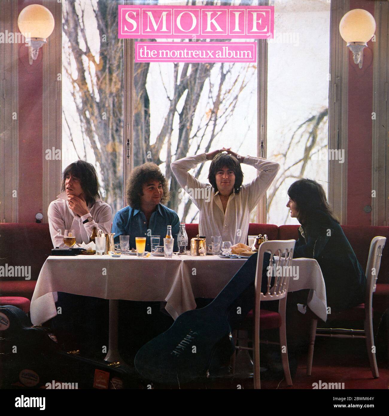 BELGRAD, SERBIEN - 23. OKTOBER 2019: Cover des Vinyls The Montreux Album von Smokie. Es ist das fünfte Studioalbum der englischen Rockband Smokie, relea Stockfoto