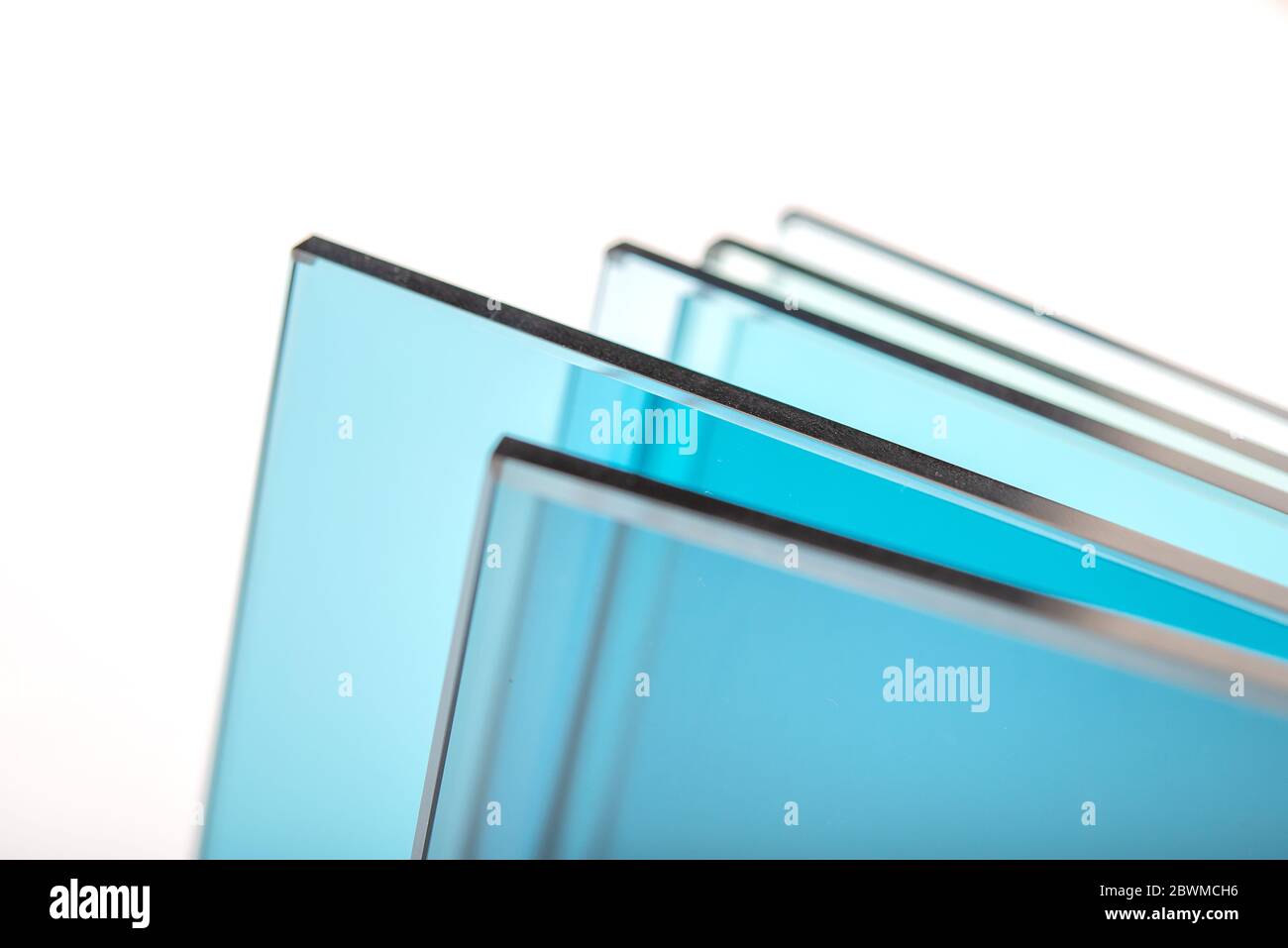 Blätter der Fabrik zur Herstellung von gehärtetem klar Float Glasscheiben auf Maß geschnitten Stockfoto