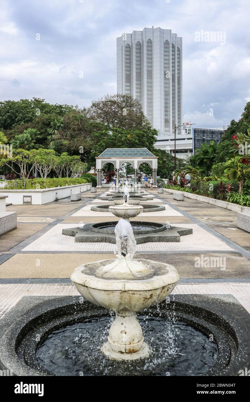 KUALA LUMPUR, MALAYSIA - 28. NOVEMBER 2019: Nationale Moschee Masjid Negara in Kuala Lumpur, Malaysia am Sommertag Stockfoto