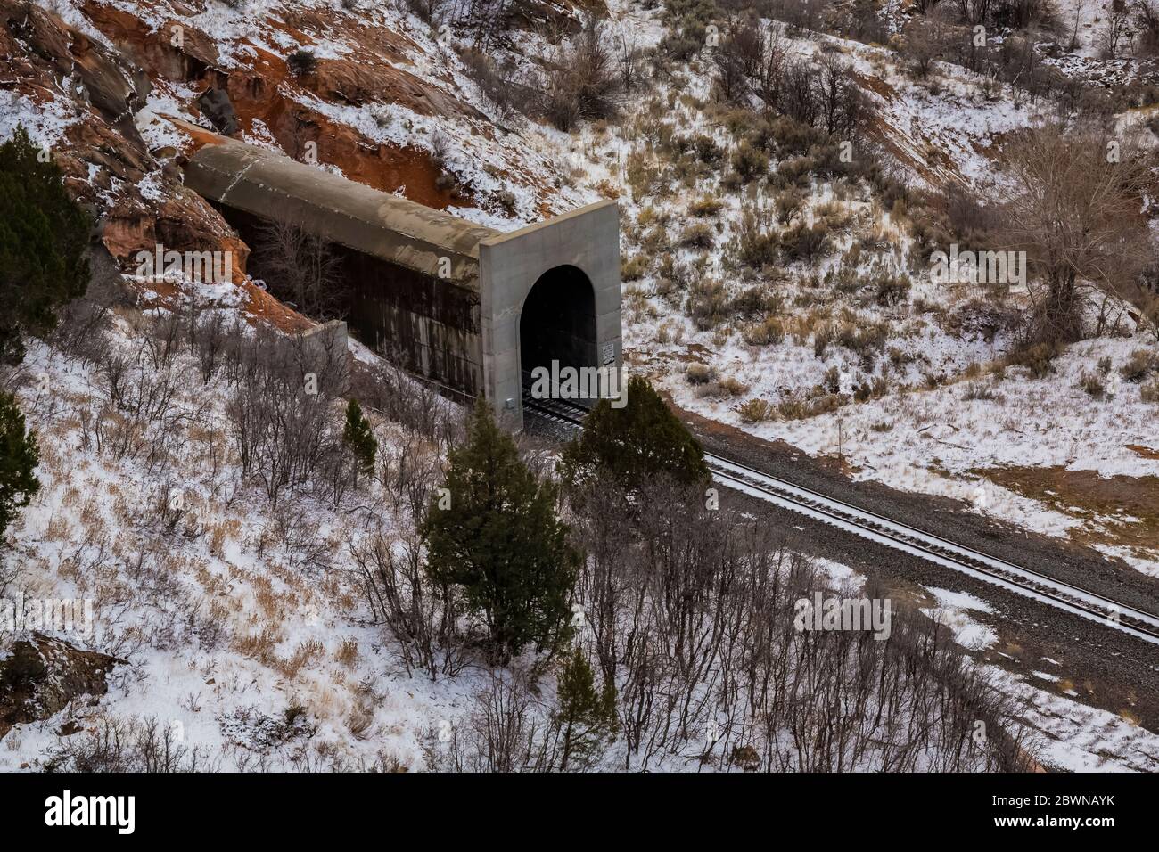 Westlicher Eingang zum Thistle Tunnel im Spanish Fork Canyon in den Wasatch Mountains in der Nähe von Price, Utah, USA [Keine Eigentumsfreigabe; für redaktionelle zwecke verfügbar li Stockfoto