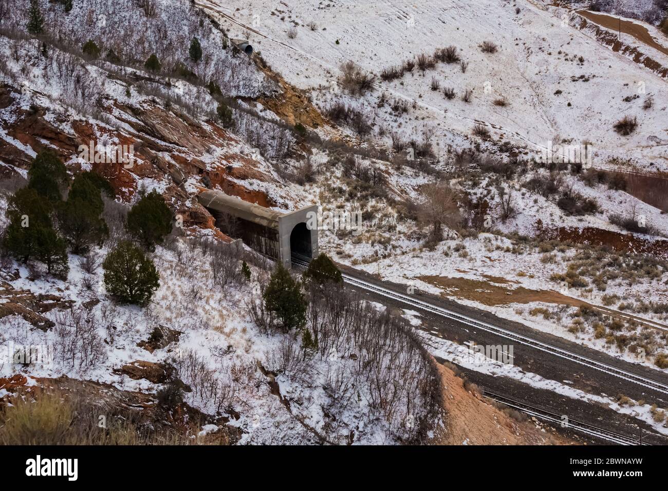 Westlicher Eingang zum Thistle Tunnel im Spanish Fork Canyon in den Wasatch Mountains in der Nähe von Price, Utah, USA [Keine Eigentumsfreigabe; für redaktionelle zwecke verfügbar li Stockfoto