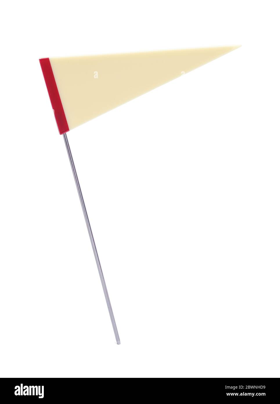 Kleiner Kunststoff-Pennant Flag Pin isoliert auf Weiß. Stockfoto