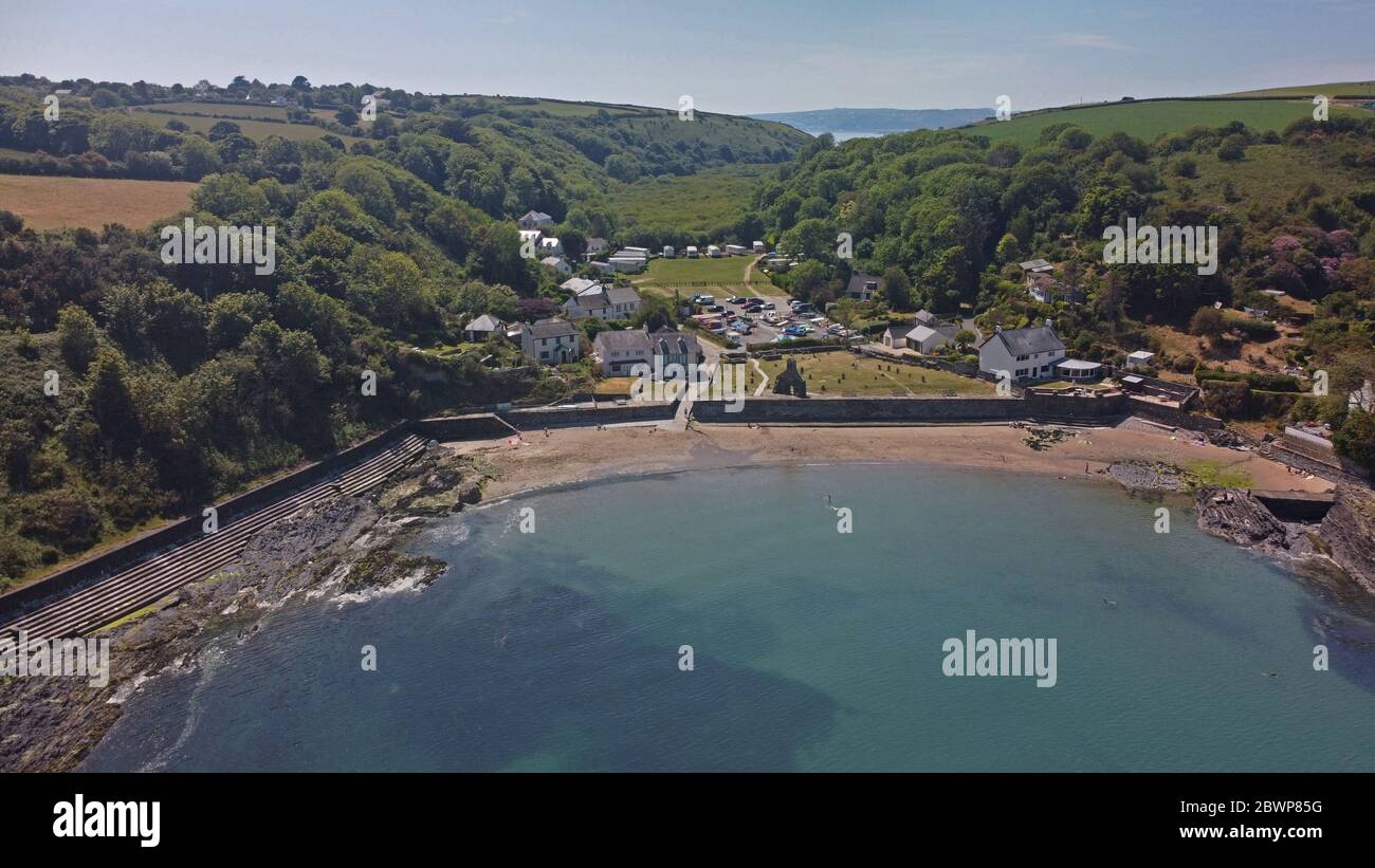 Luftaufnahme von Cwm-yr-Eglwys, Pembrokeshire Wales UK Stockfoto