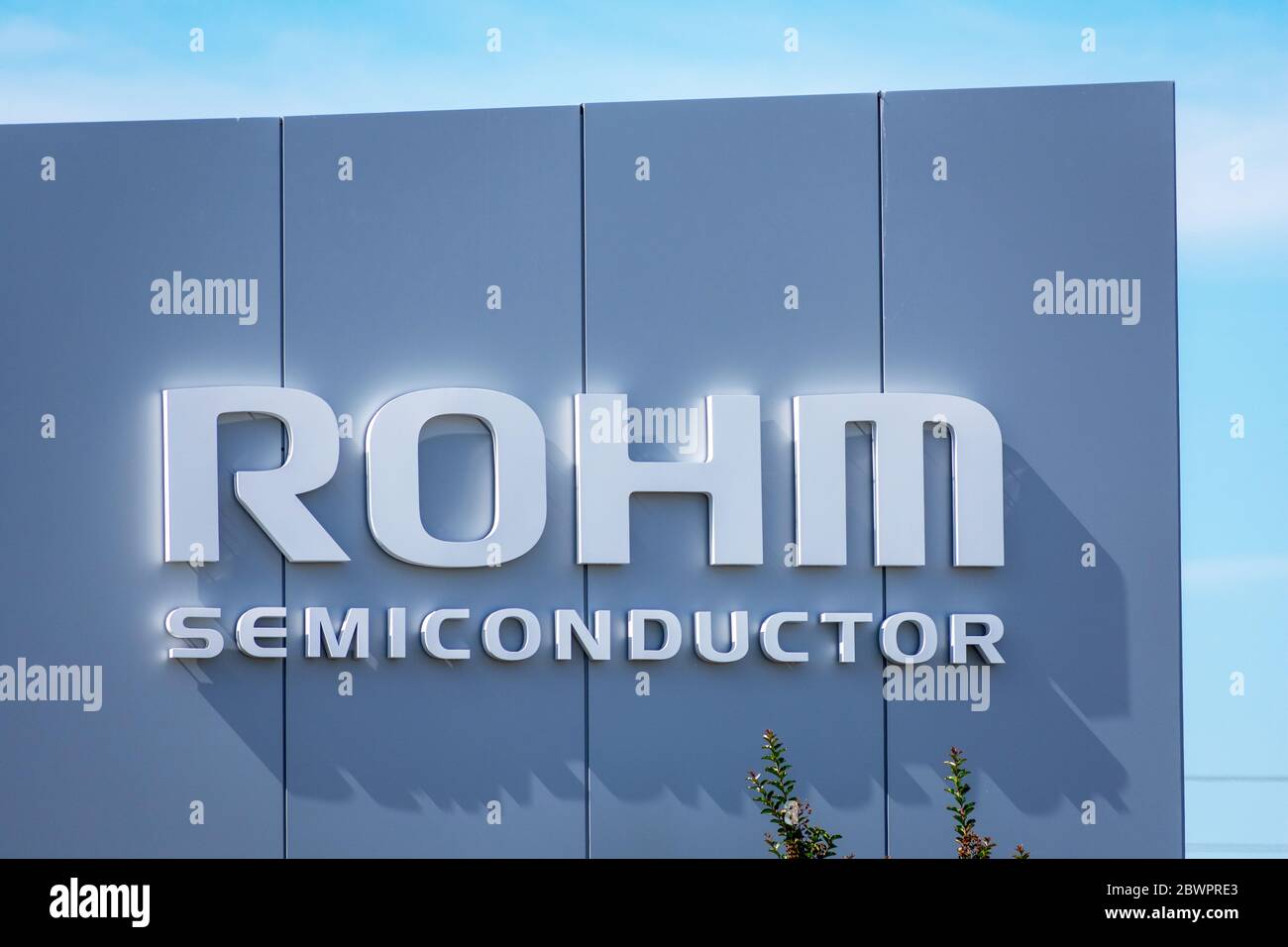 ROHM Semiconductor Schild am Silicon Valley Hauptsitz. ROHM Semiconductor ist ein japanischer Hersteller von Elektronikteilen mit Sitz in Kyoto - Santa Clara, C Stockfoto