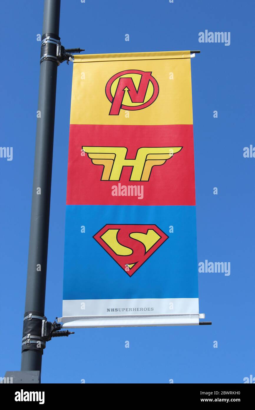 NHS Superhelden Banner, Liverpool, Großbritannien Stockfoto