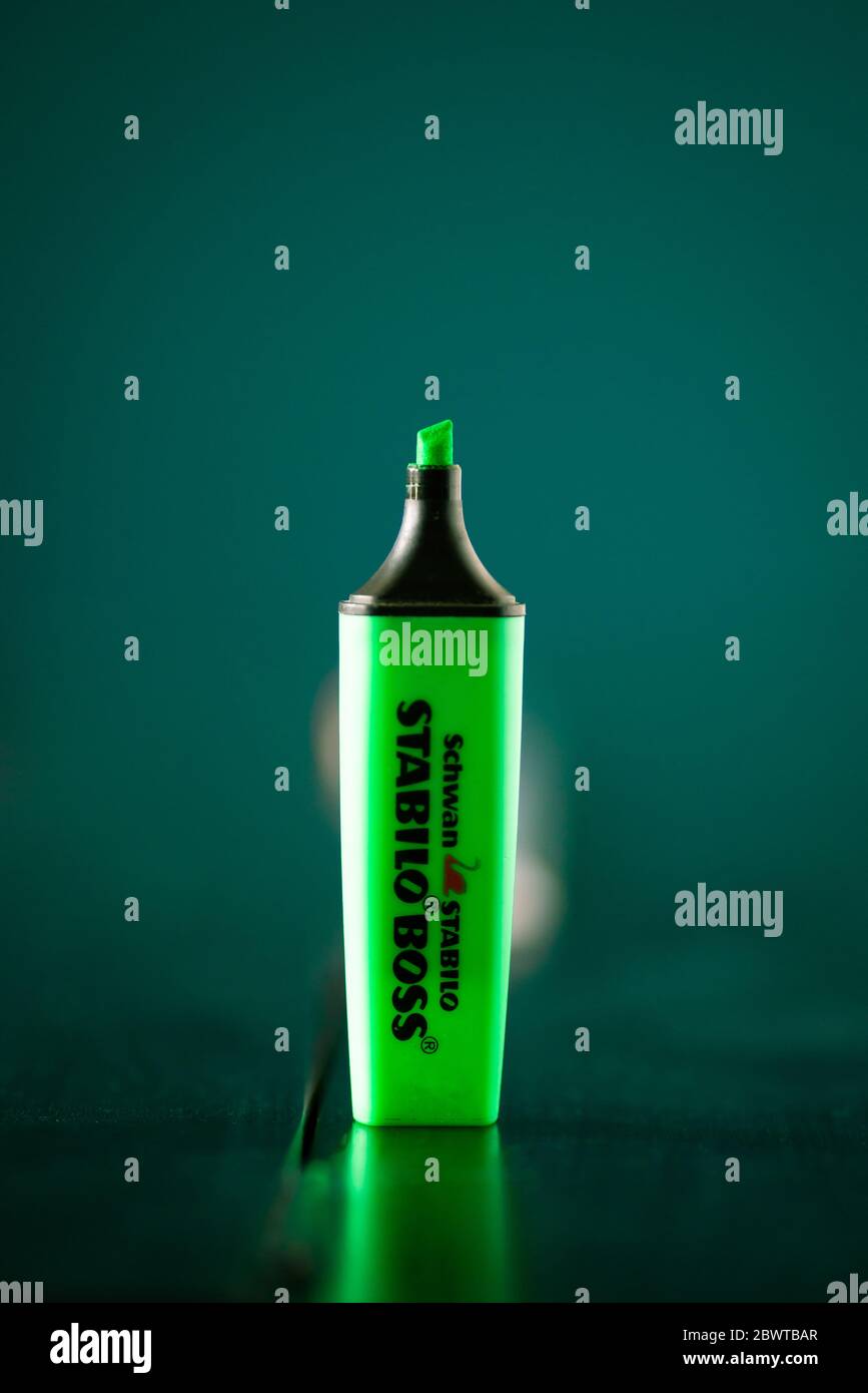 Leuchtend Grüne Schwan Stabilo Boss Textmarker Stockfoto