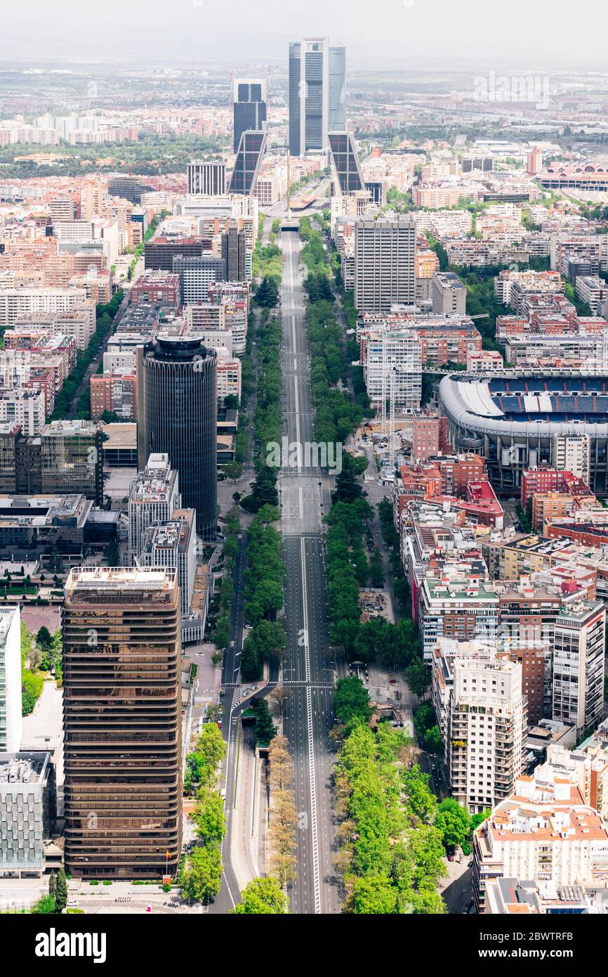 Spanien, Madrid, Hubschrauberblick über die leere Innenstadt während des COVID-19 Ausbruchs Stockfoto