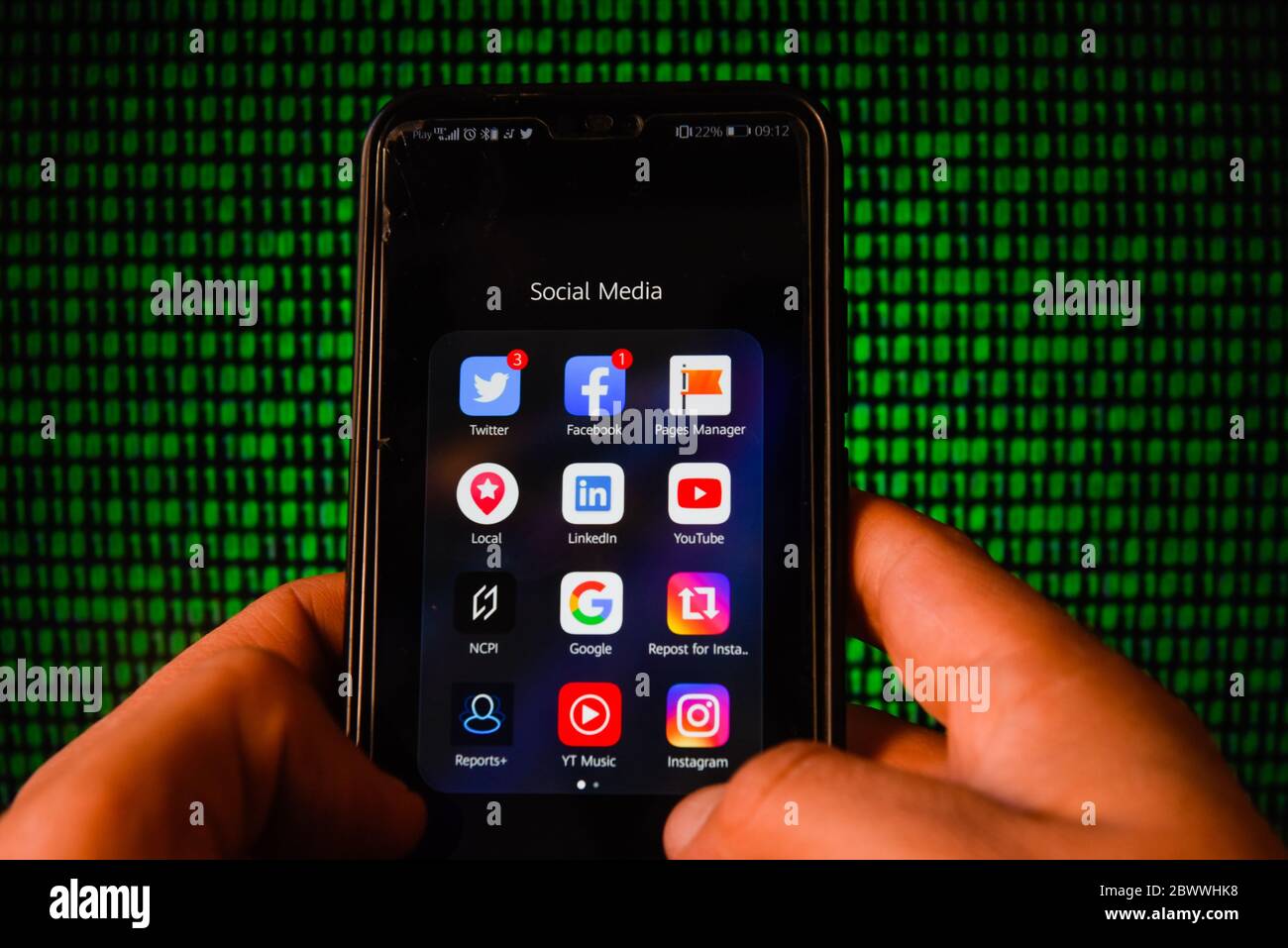 Krakau, Polen. Juni 2020. In dieser Abbildung sind Social-Media-Logos auf einem Smartphone zu sehen. Kredit: Omar Marques/SOPA Images/ZUMA Wire/Alamy Live News Stockfoto