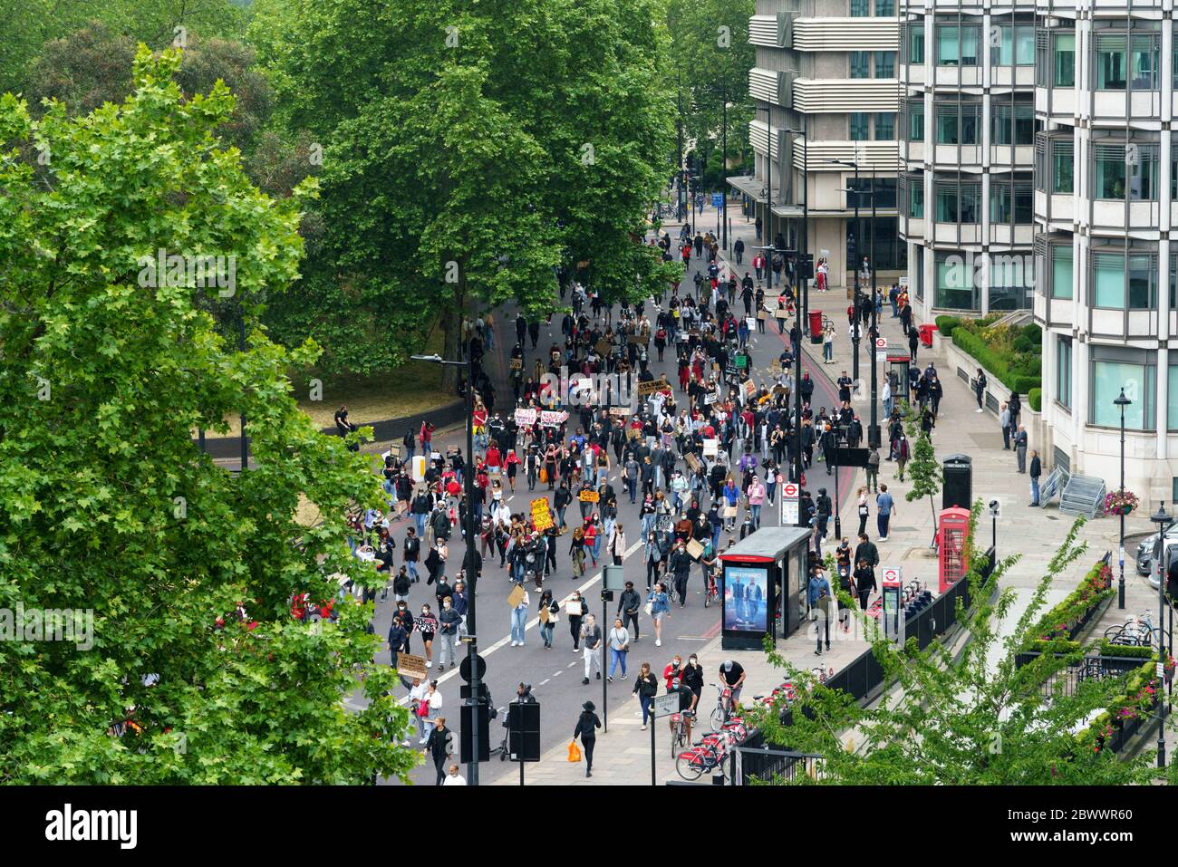 London schwarze Leben Angelegenheit Demonstranten in Park Lane Stockfoto