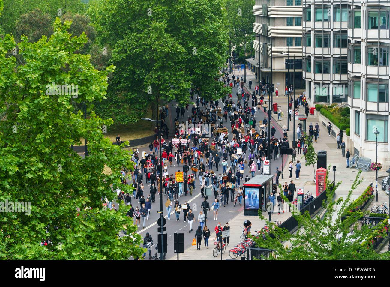 London schwarze Leben Angelegenheit Demonstranten in Park Lane Stockfoto