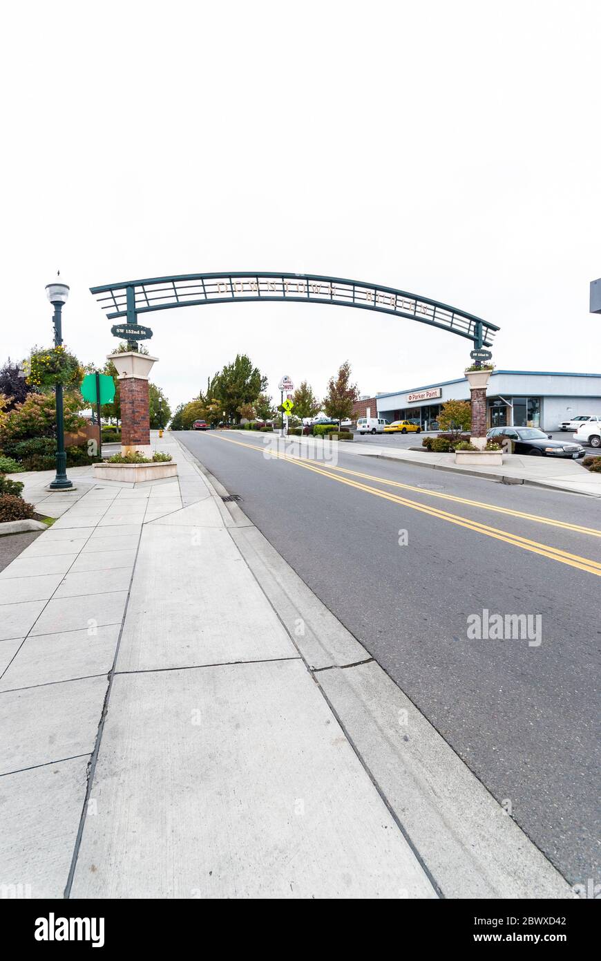 Gateway Arch auf der SW 152nd Street in Burien, Washington. Stockfoto