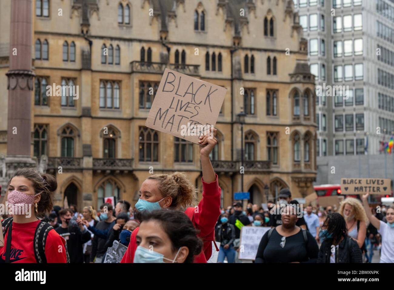 London, Großbritannien. Juni 2020. Black Lives Matter Demonstration in Whitehall London Credit: Ian Davidson/Alamy Live News Stockfoto