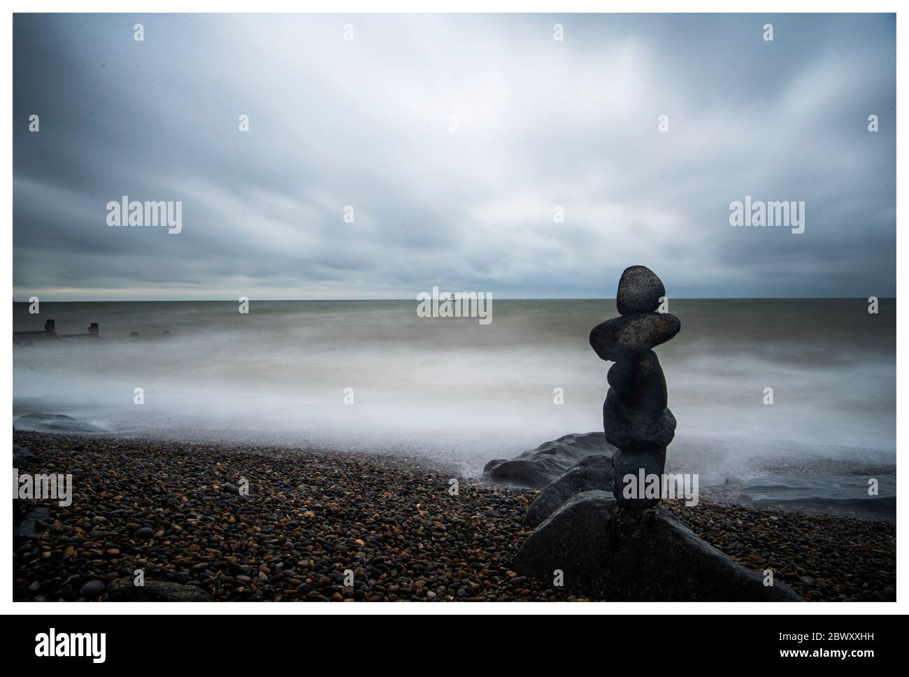 Steinen am Strand Stockfoto