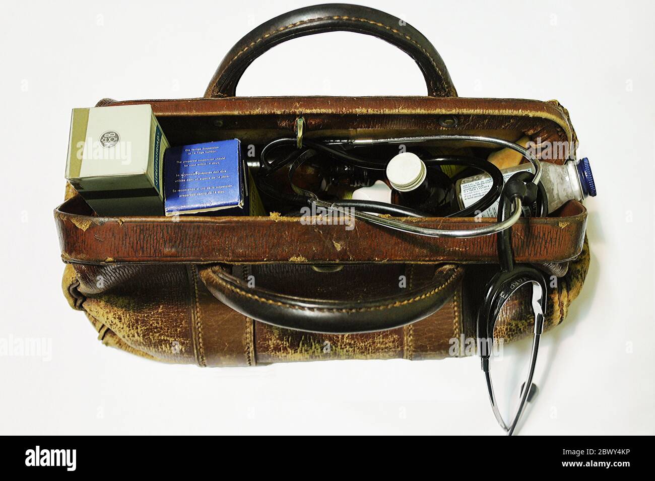 Doctors bag old Fotos und Bildmaterial in hoher Auflosung Alamy