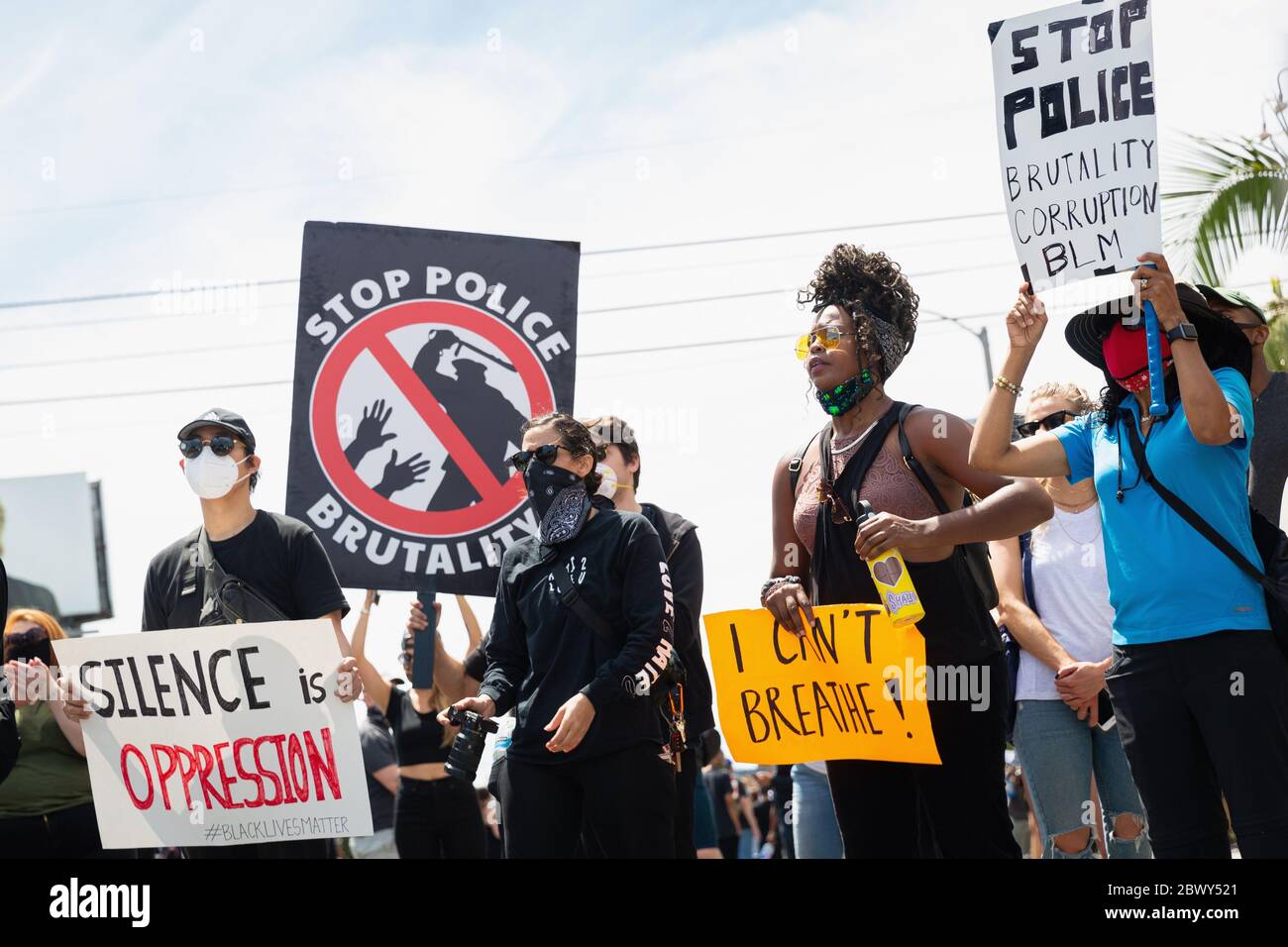 Schwarze Leben sind wichtig Protest über die Ermordung von George Floyd durch Polizisten: Fairfax District, Los Angeles, CA, USA - 30. Mai 2020 Stockfoto