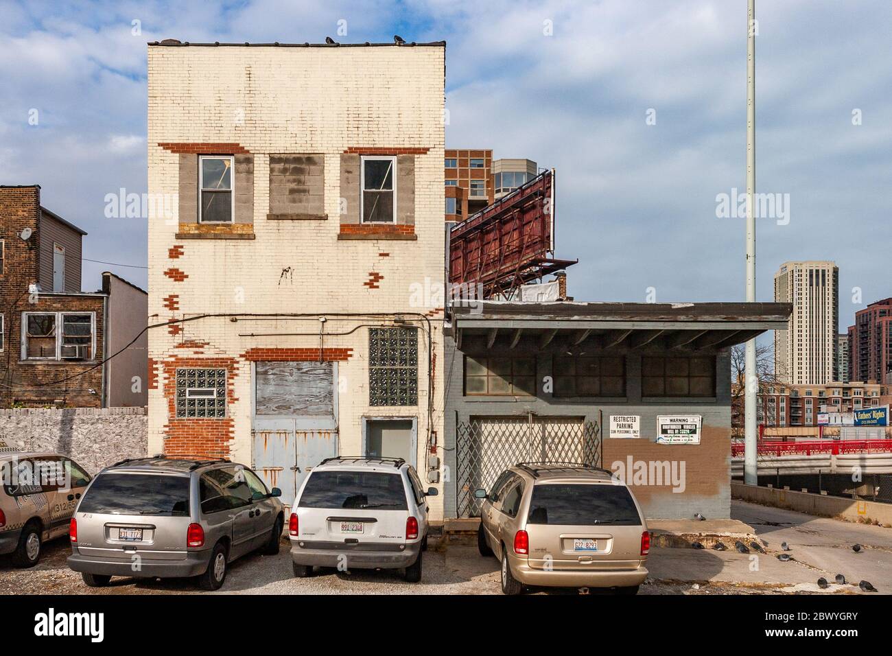 Kleines Industriegebäude im Stadtteil Greektown Stockfoto