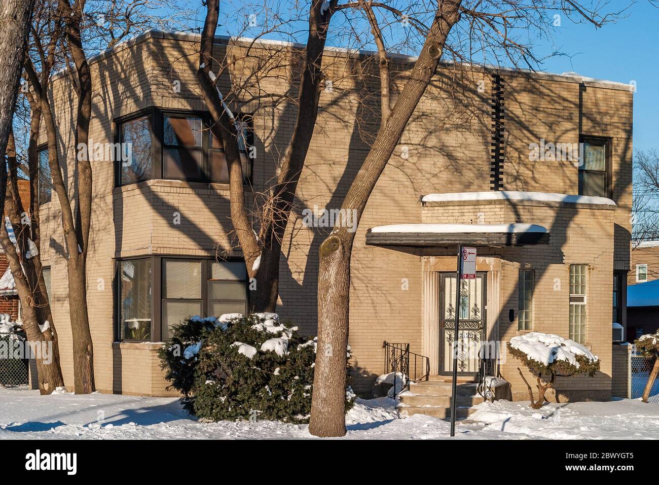 Art moderne Einfamilienhaus auf der Südseite gestaltet Von Elmer Carlson Stockfoto