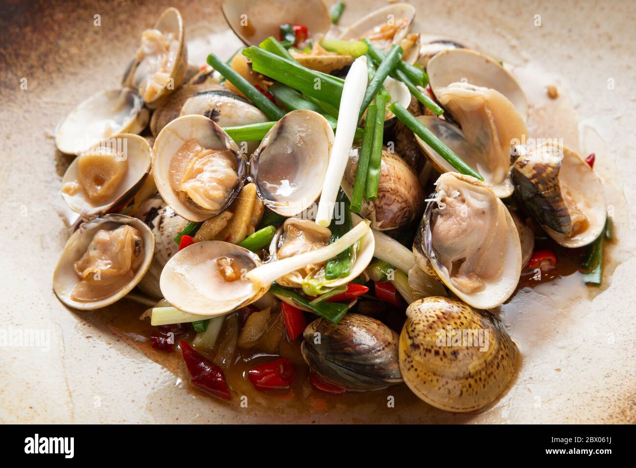 Gebratene Venusmuscheln, chinesisches Essen Stockfoto