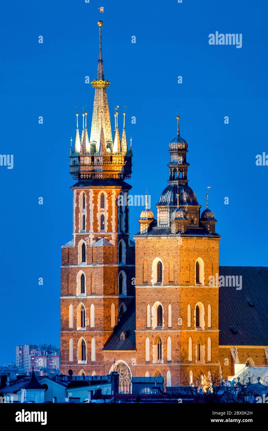Detail der Glockenturm der Marienkirche Krakau, Polen Stockfoto