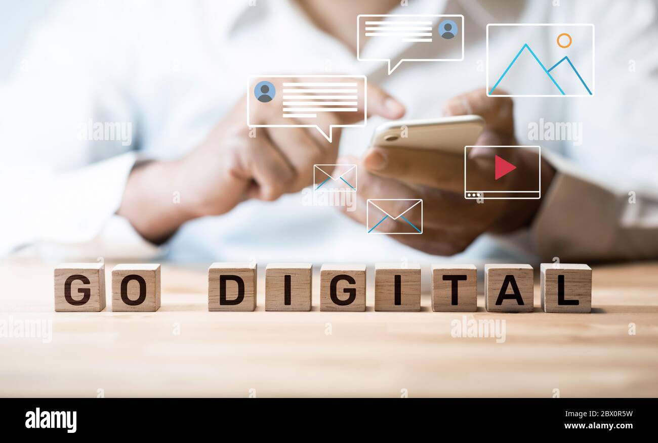 Go digital und online concepts.New Trend mit Social Network.Disruption of Business Situation. Stockfoto