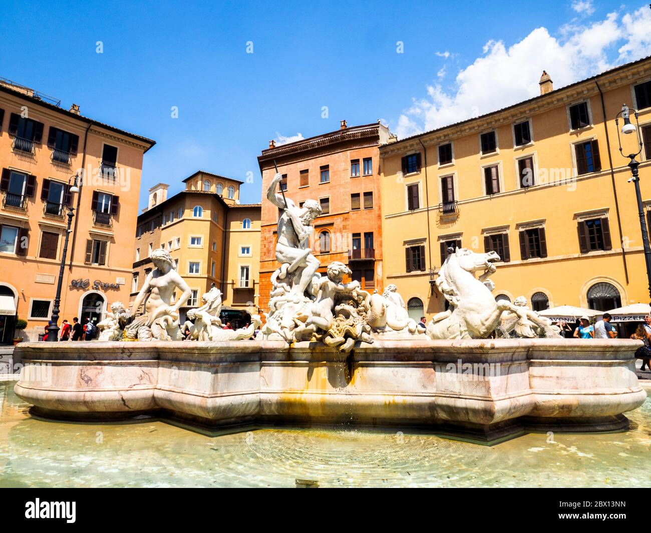 Fontana del Nettuno (neptunbrunnen) an der Piazza Navona - Rom, Italien Stockfoto