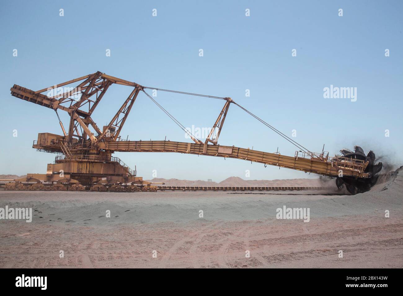 SNIM (NATIONALES BERGBAU- UND INDUSTRIEUNTERNEHMEN) IN MAURETANIEN Stockfoto