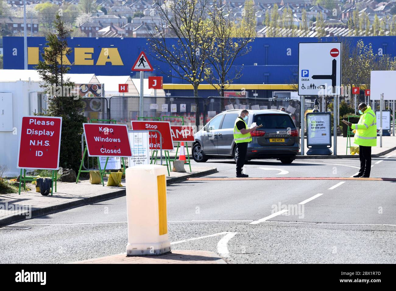 NHS Coronavirus Testzentrum bei IKEA, Gateshead 14-4-20 Stockfoto