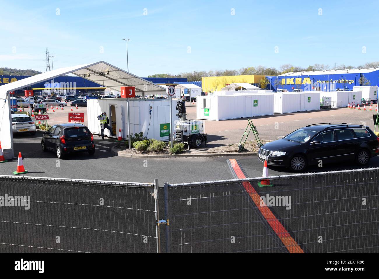 NHS Coronavirus Testzentrum bei IKEA, Gateshead 14-4-20 Stockfoto