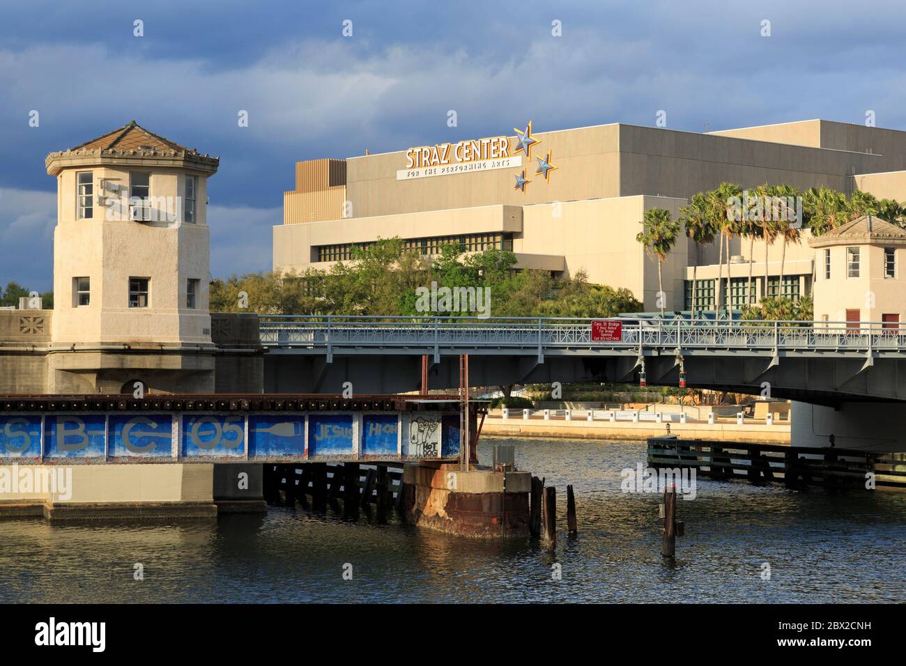 Cass Street & CSX Brücken über den Hillsborough River, Tampa, Florida, USA, Nordamerika Stockfoto