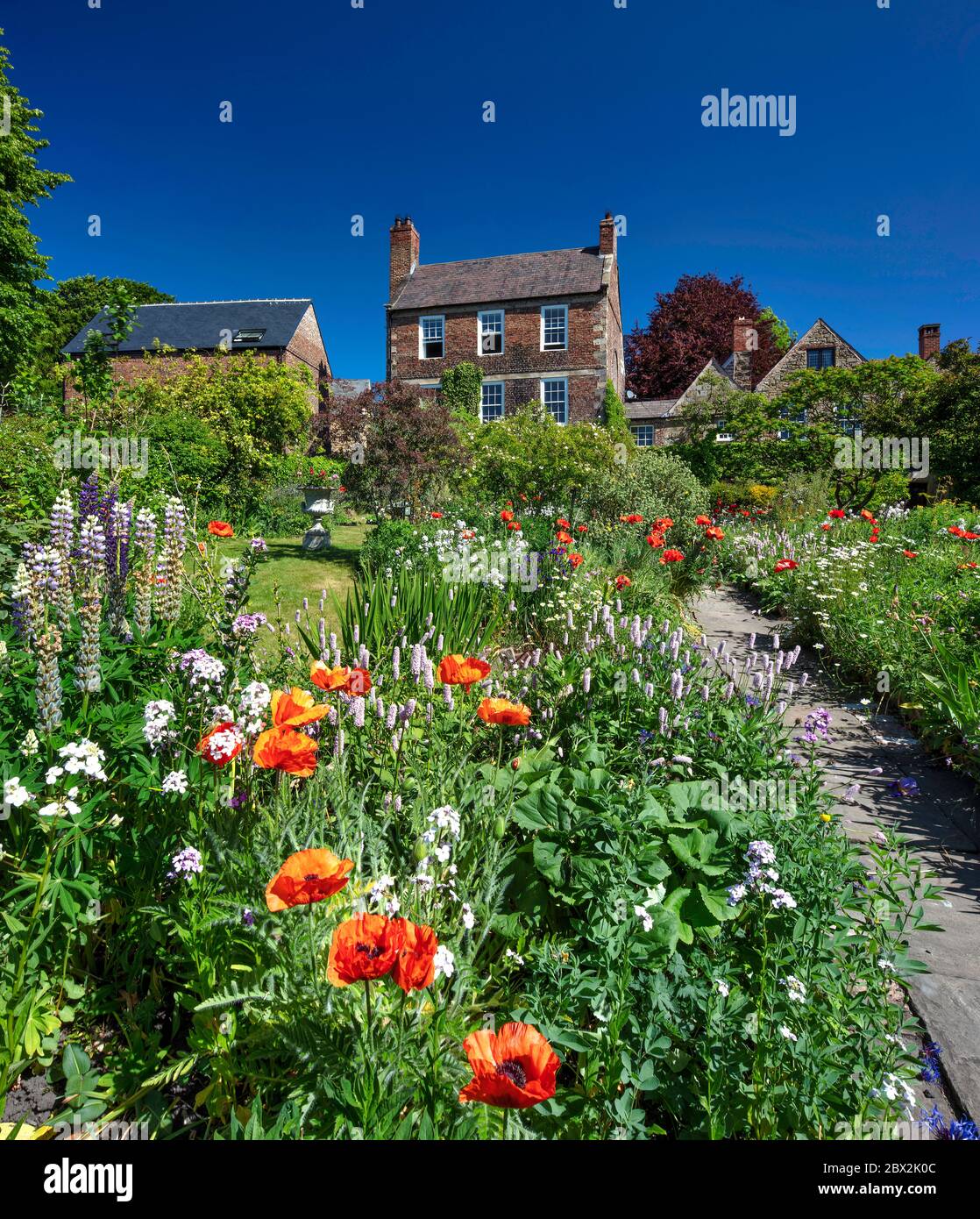 Sommer tagsüber Blick auf Crook Hall Gardens, Durham City, County Durham, England, Großbritannien Stockfoto