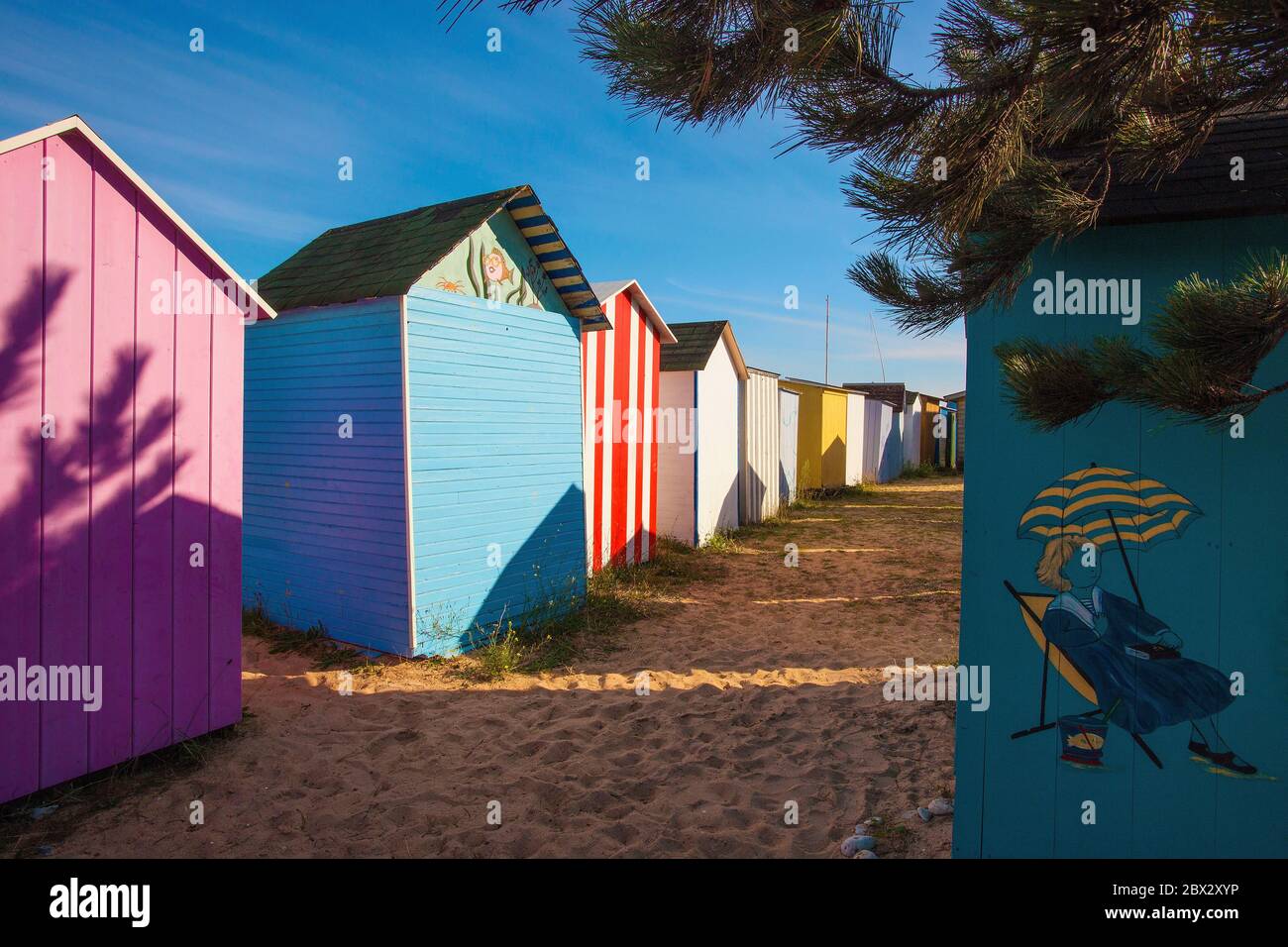 Eine Strandhutte Streichen Stockfotos Und Bilder Kaufen Alamy
