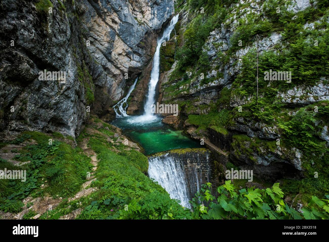 Slowenien, Julische Alpen, Oberkrain, Triglav Nationalpark, Bohinj, Savica Wasserfall Stockfoto