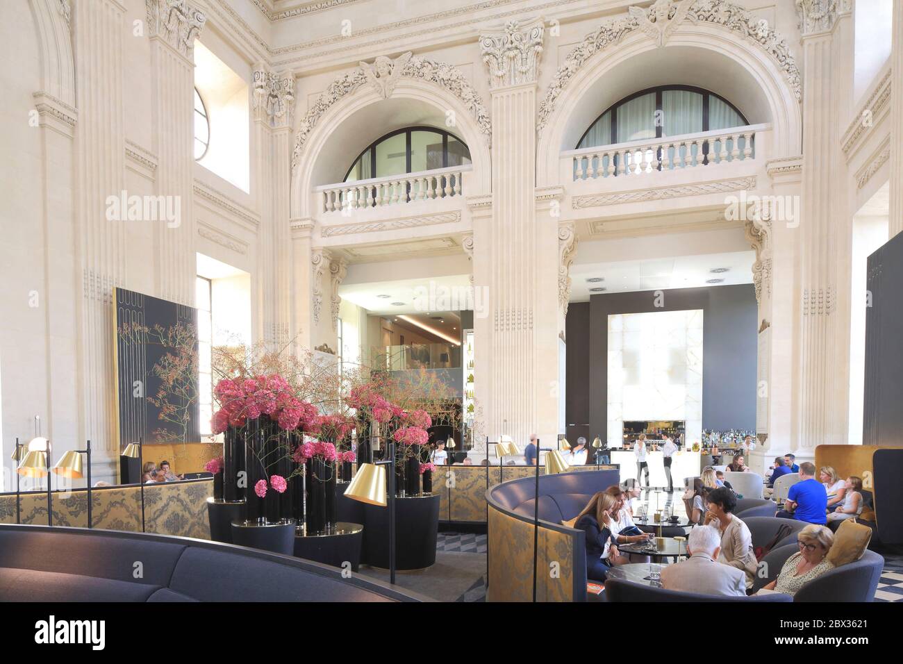 Frankreich, Rhone, Lyon, UNESCO-Weltkulturerbe, Bellecour, Grand Hotel Dieu, InterContinental, Le Dome Bar in einer neoklassischen Architektur von Jacques Germain Soufflot installiert Stockfoto