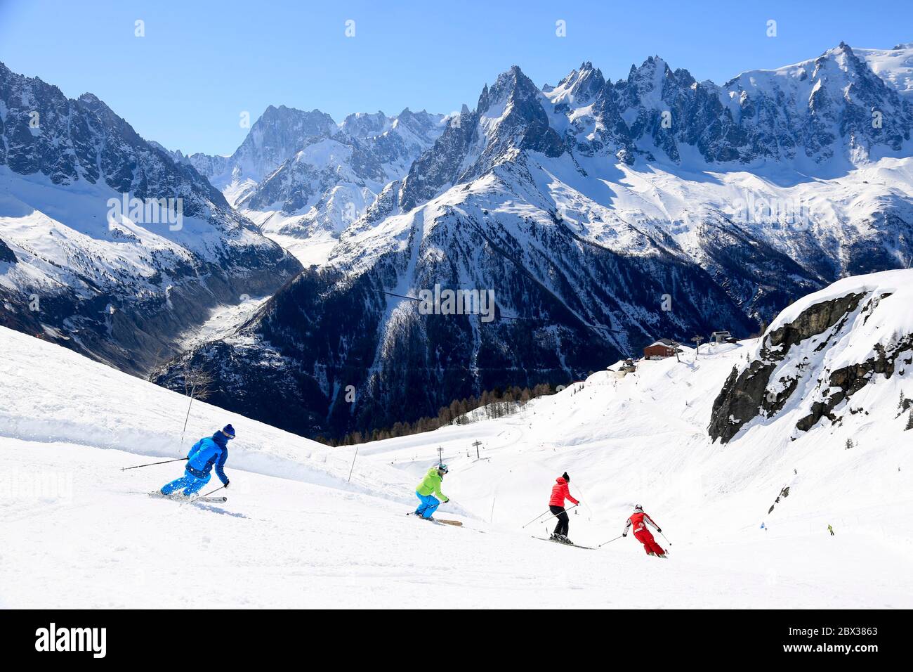 Frankreich, Haute Savoie, Chamonix-Mont-Blanc, Massif du Mont Blanc, Abfahrtsski in La Flégère Stockfoto