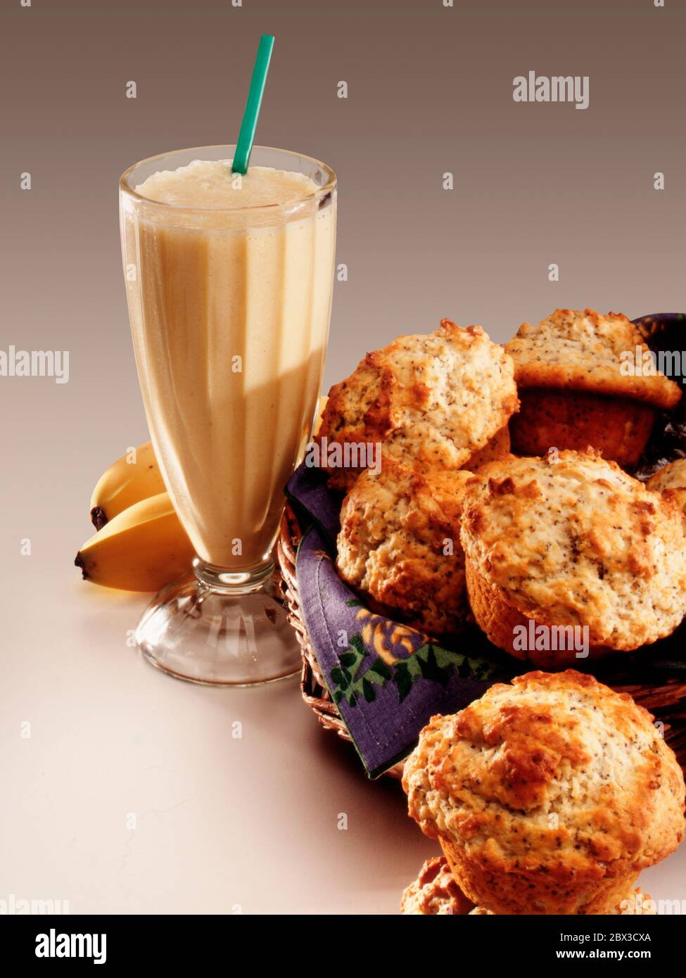 Gesunde Shake mit Muffins Stockfoto