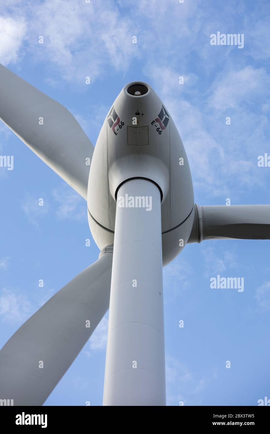 Albany Western Australia 11. November 2019 : Nahaufnahme der Rückseite eines Maschinenhauses einer Windenergieanlage bei den Windparks Albany in Western Australia Stockfoto