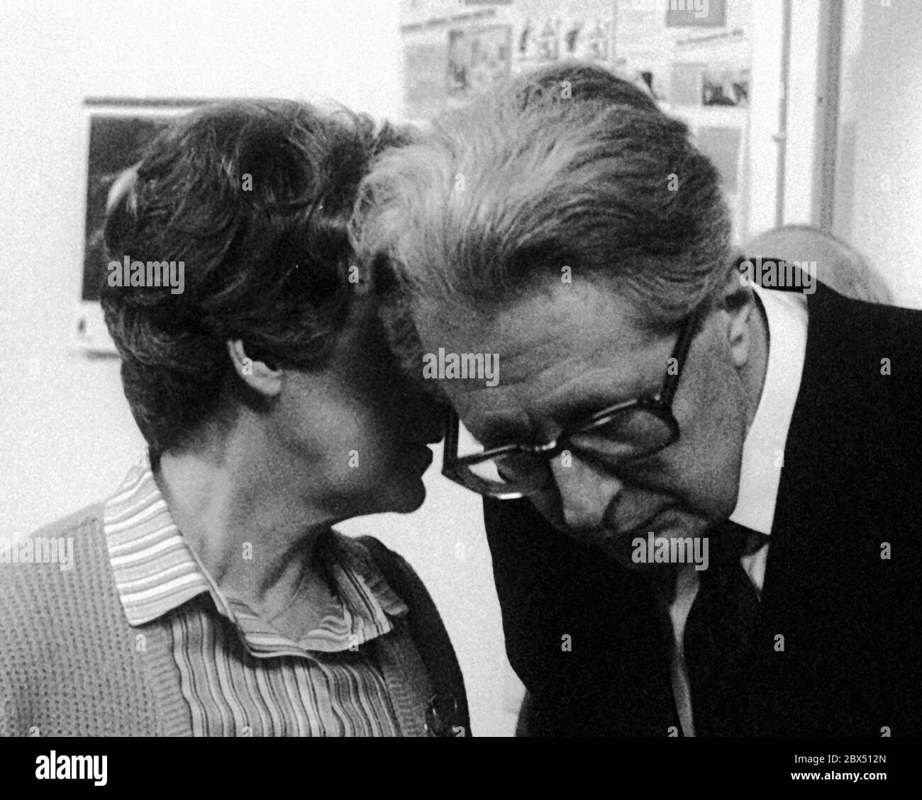 Berlin / Parties / 13.1.1983 Jochen Vogel, SPD, Ehefrau Stockfoto