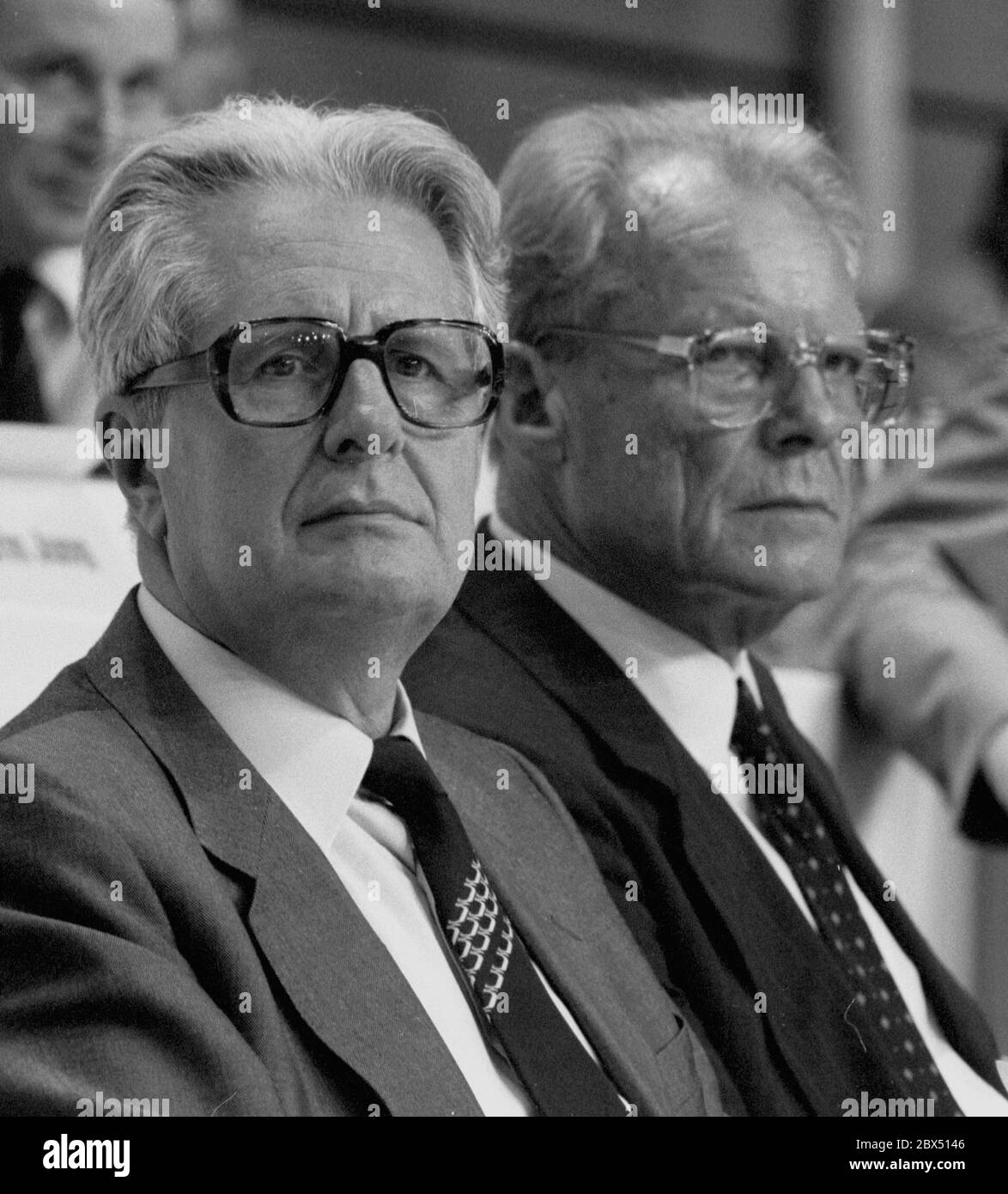 Deutschland / SPD / 25.08.1986Bundesparteikonferenz in NürnbergHans Jochen Vogel, Willy Brandt Stockfoto
