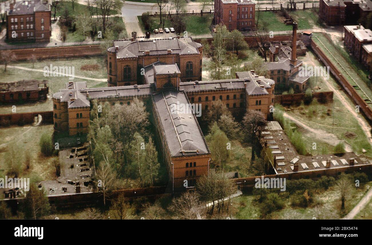Spandau prison in berlin Fotos und Bildmaterial in hoher Auflösung