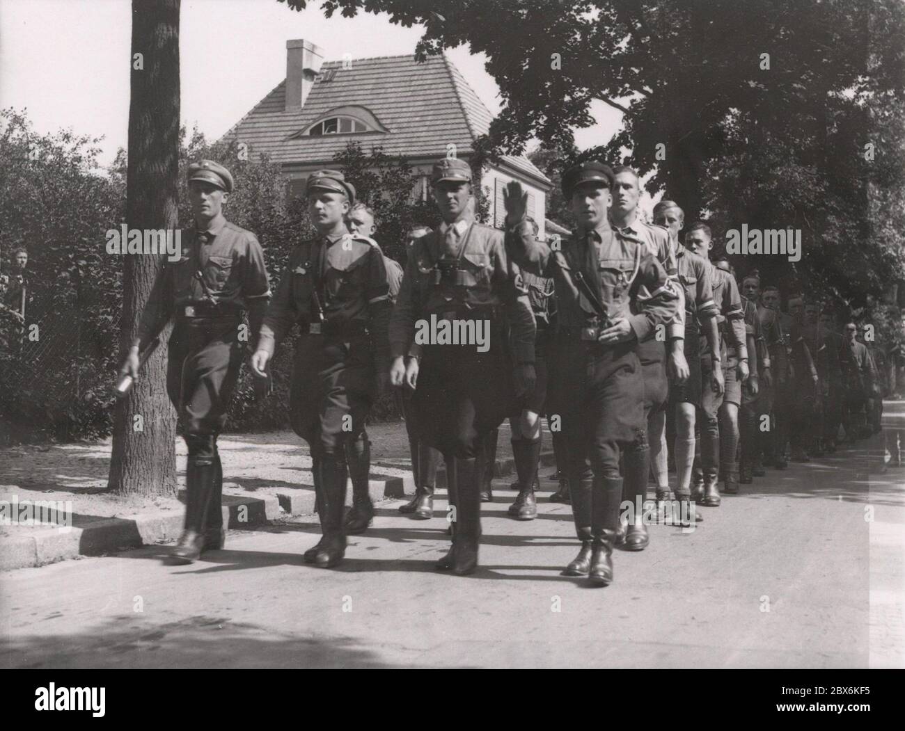 HJ-Führungs-Schule Heinrich Hoffmann fotografiert 1933 Adolf Hitlers offizieller Fotograf und ein Nazi-Politiker und Verleger, der ein Mitglied von Hitlers intimer Kreis war. Stockfoto