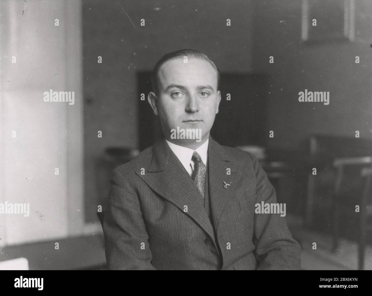 Muchow - Organisationsdirektor des Nazi-Parteitags Heinrich Hoffmann fotografiert 1933 Adolf Hitlers offizieller Fotograf und Nazi-Politiker und Verleger, der Mitglied des intime Kreises Hitlers war. Stockfoto