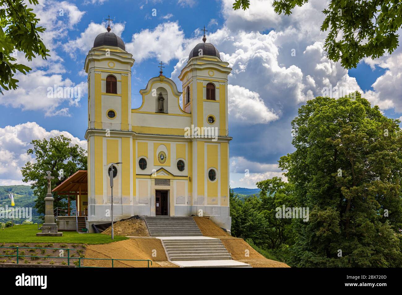Wallfahrtsort Skalka bei Trencin, Slowakei. Diözesanschrein der Heiligen Andreja-Svorada und Benadika. Stockfoto