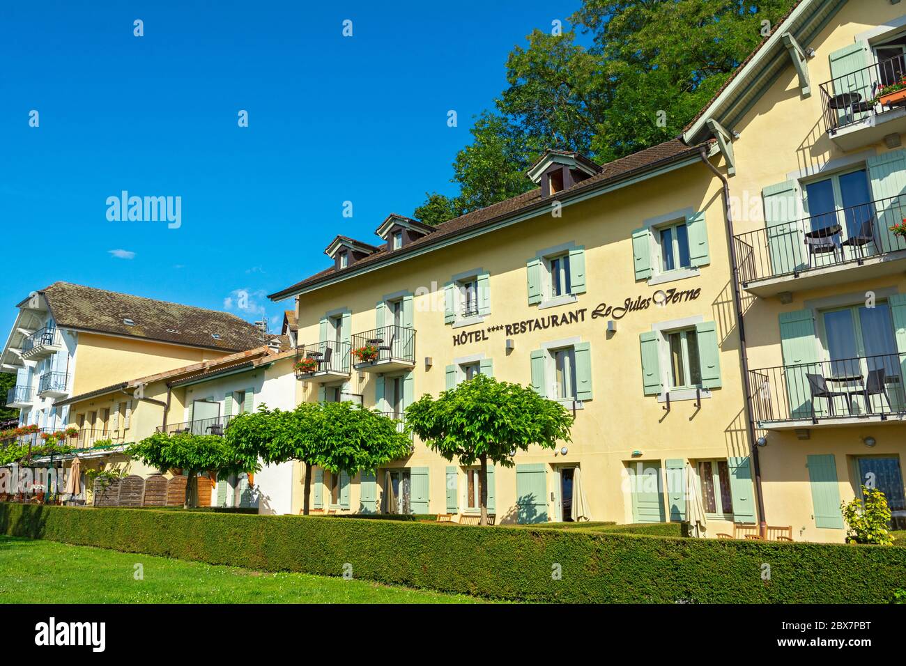 Frankreich, Yvoire, Rue du Port, Port de Plaisance, Hotel Restaurant Le Jules Verne Stockfoto